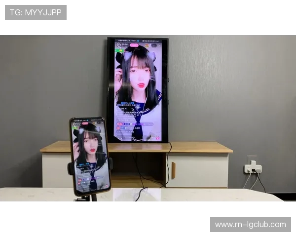 如何在手机上轻松开直播打游戏全攻略分享